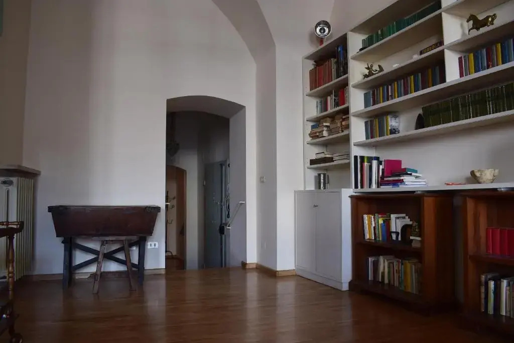 Appartamento Vannucci 10
