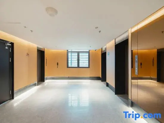 JI Hotel (Beihai Wanda Plaza Yintan Avenue)