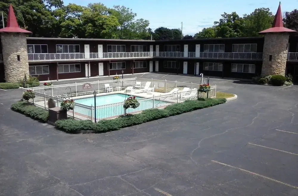 Baymont by Wyndham Petoskey