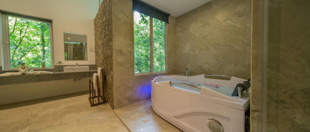 Palmstone Retreat-Rafting, Hiking, and Waterfall Treks