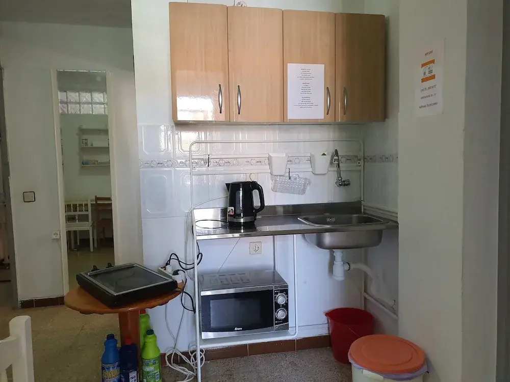 Low Cost Room Las Llaves 2