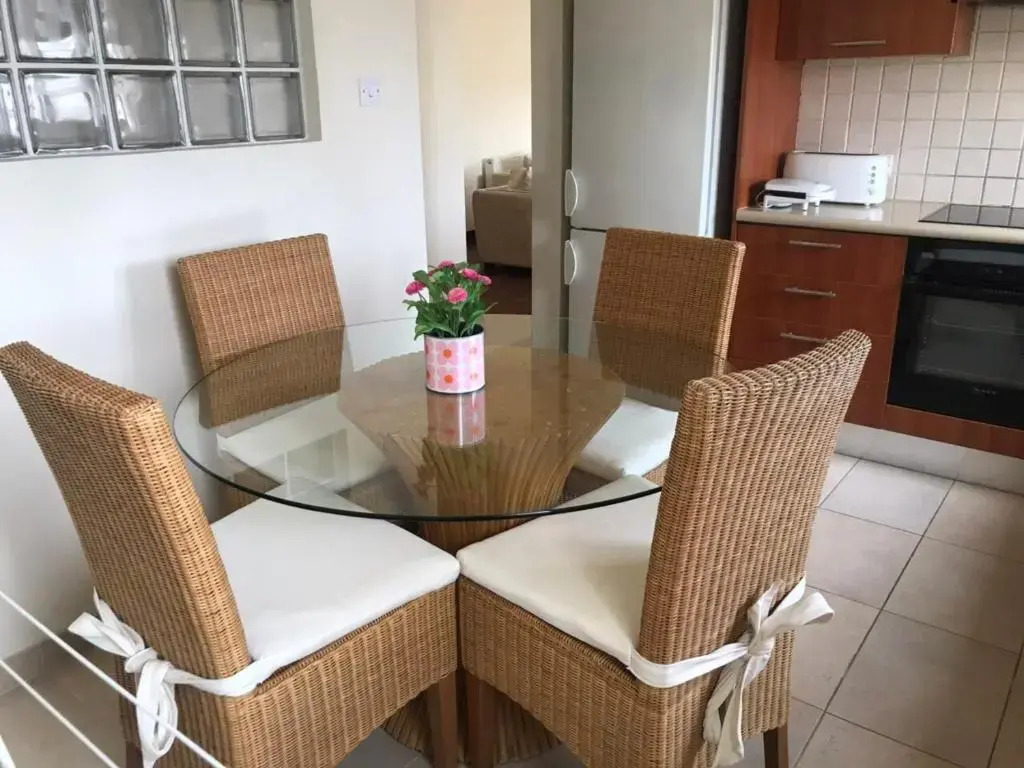 Warm Residence in the heart of the City Center - Balcony & view