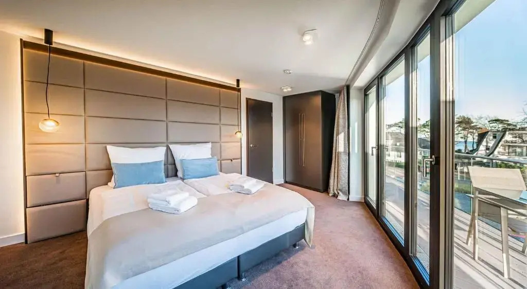 White Pearl Apartment 2.01