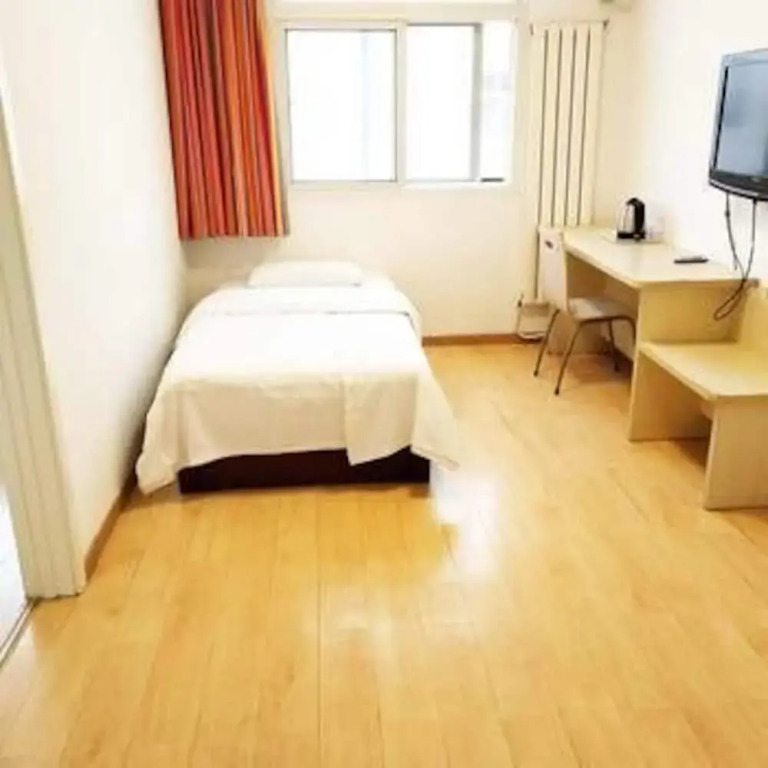 7 Days Inn