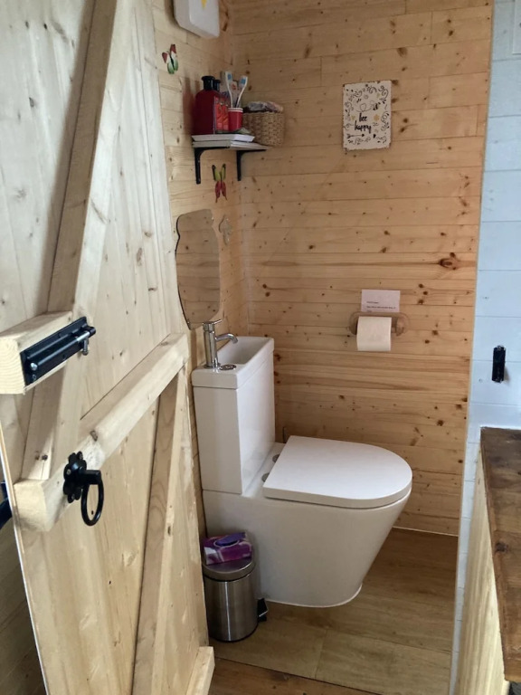 Captivating 1-bed Cabin in Middlesbrough
