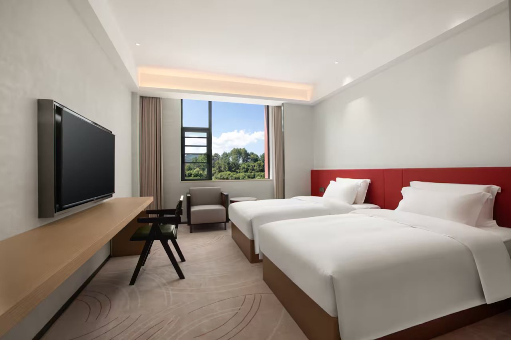 Ramada Encore By Wyndham Qingyuan Liannan