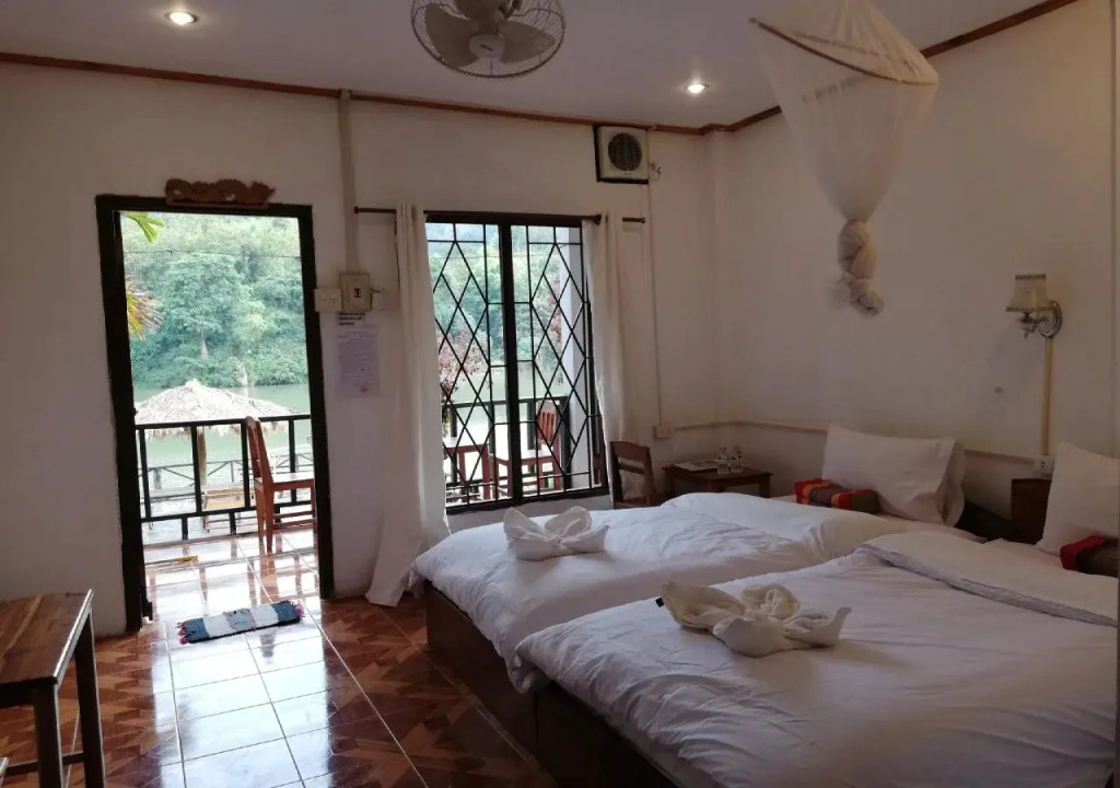 Nam Ou River Lodge
