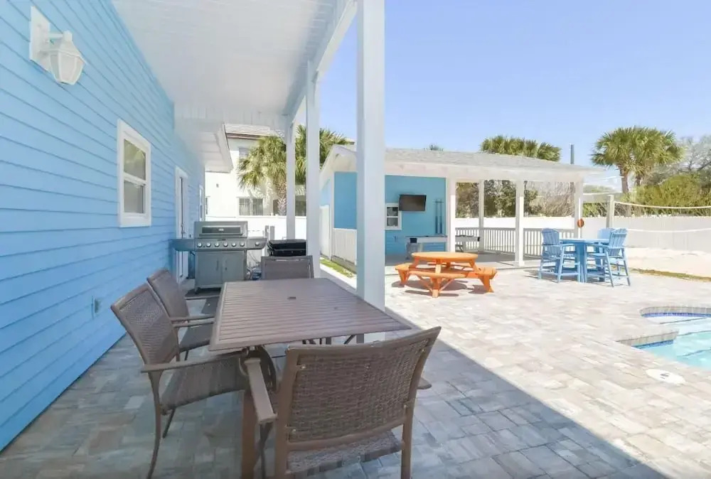 Sapphire By The Sea by Compass Resorts