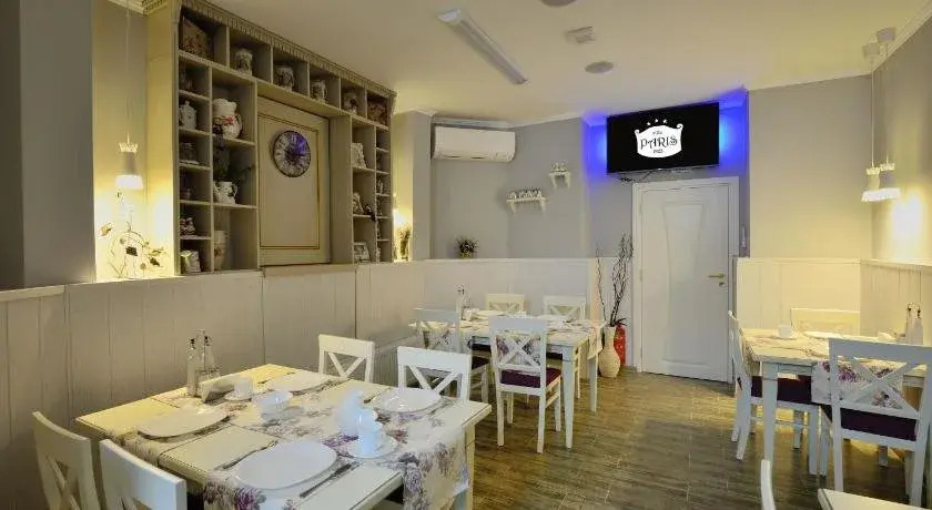 Villa Paris