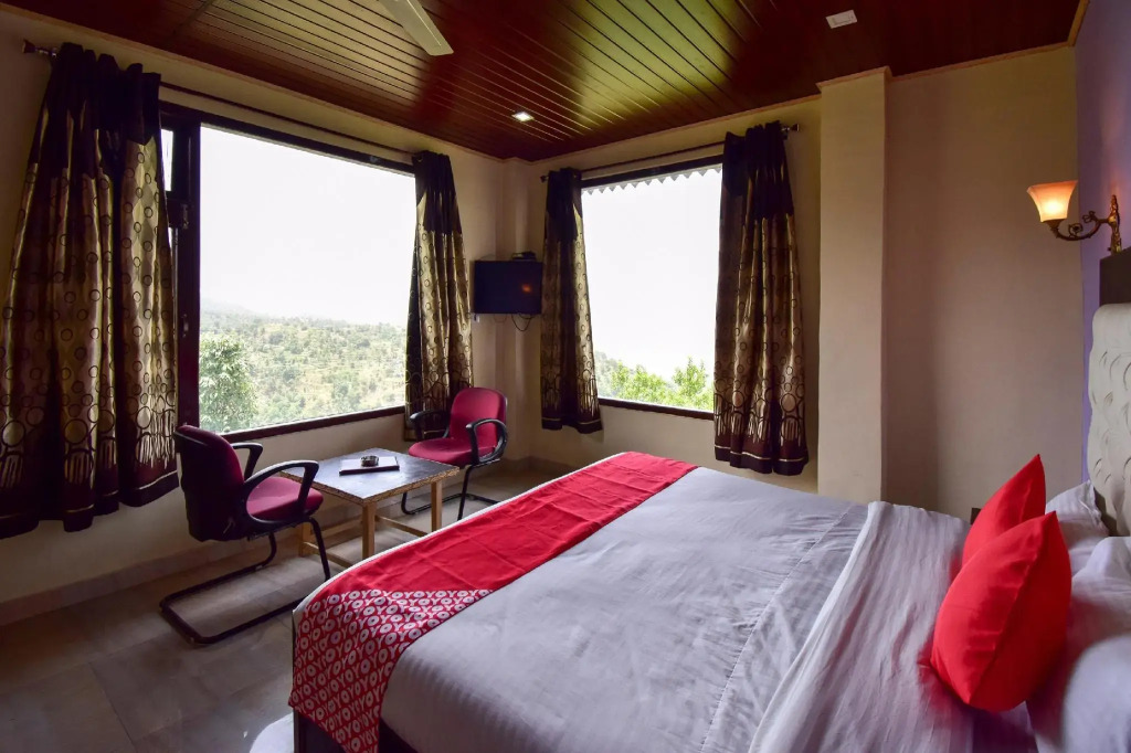 OYO 43476 Vatika Resort