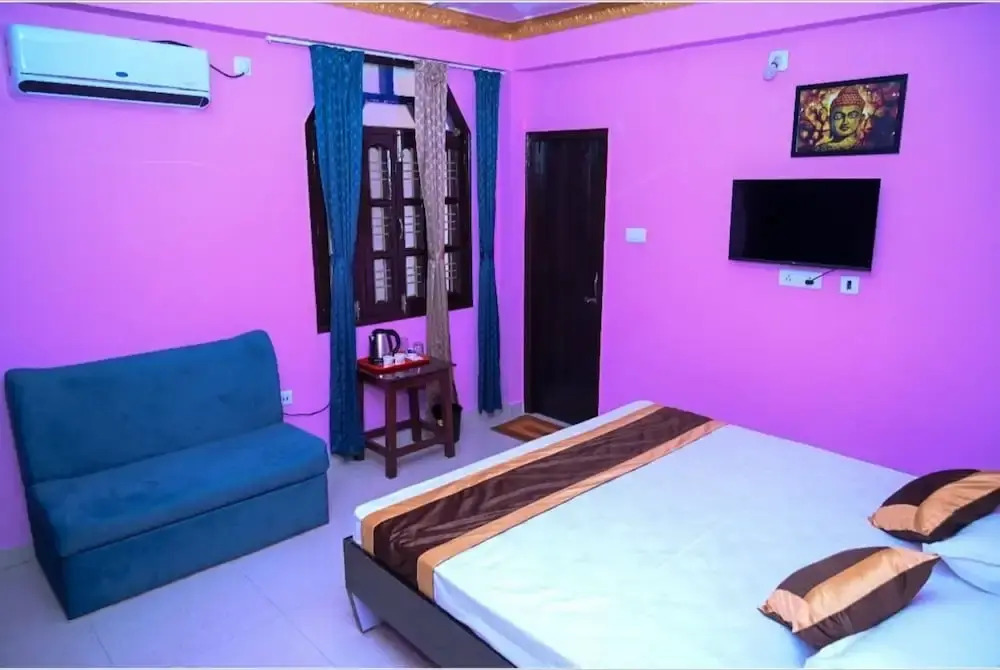 Anand Homestay