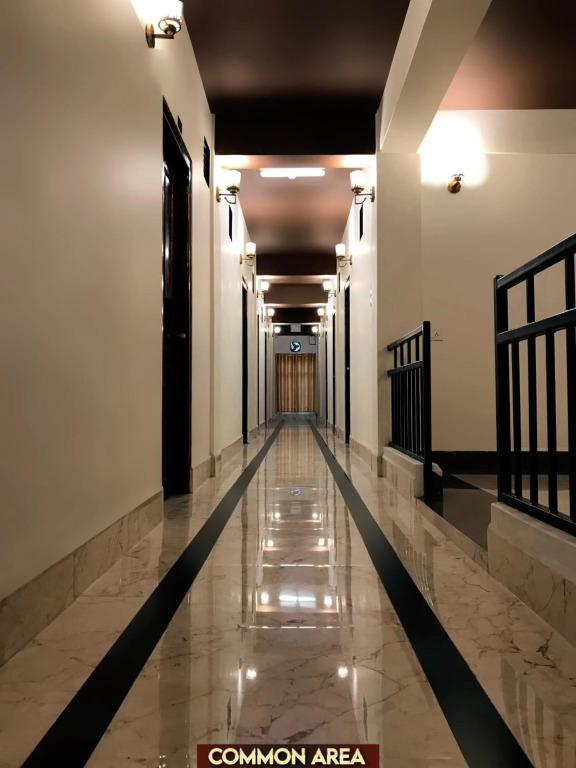 Gracious Lodge