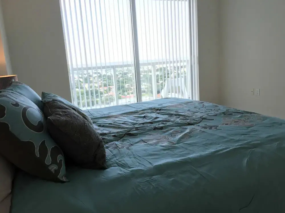 LYX Suites by the Miami River