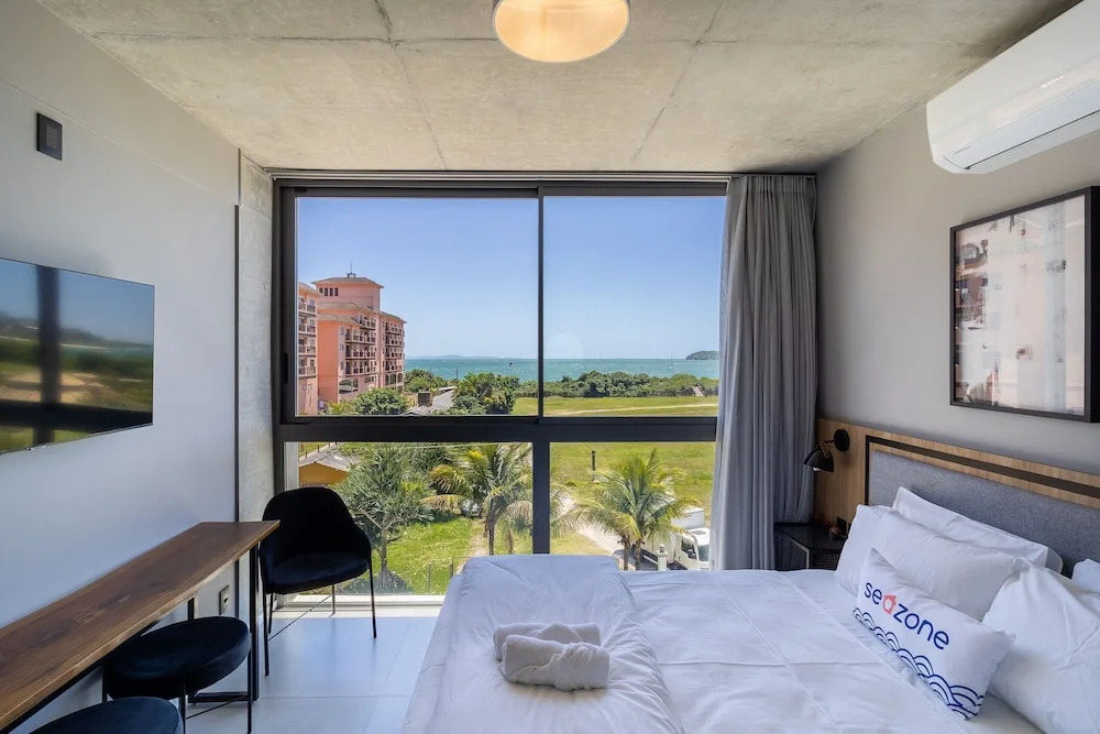 Spot Jurere sofisticação à beira mar - SPJs