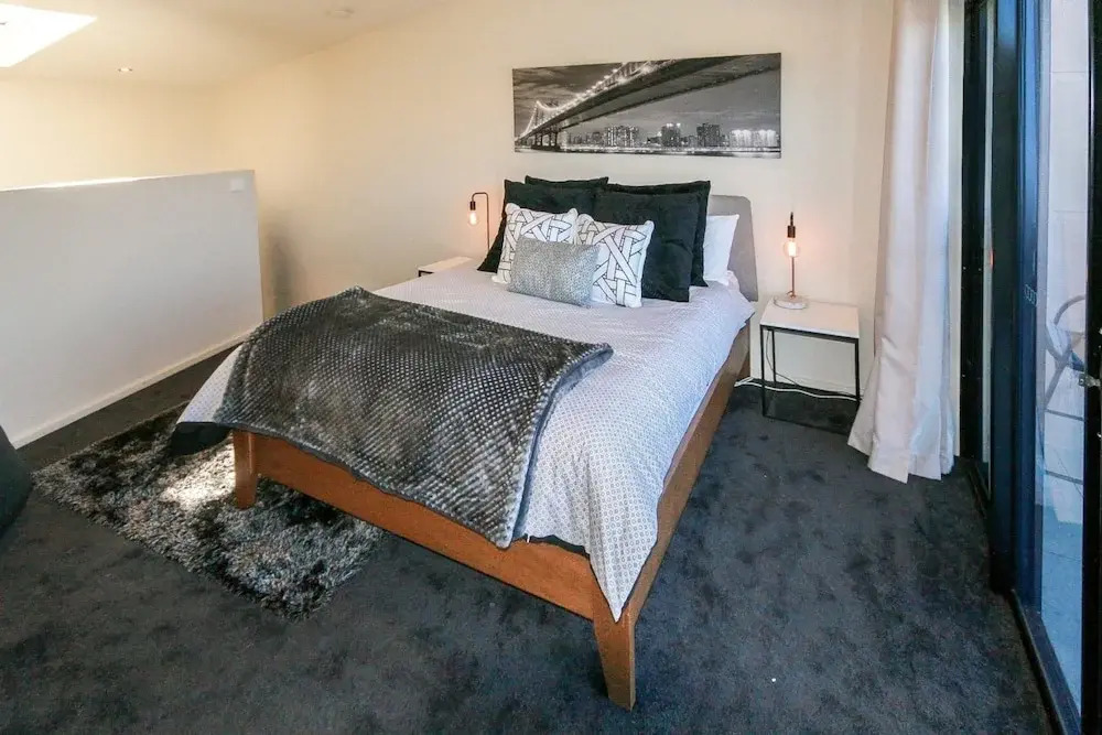 Khione 6 - Modern 2 bedroom Townhouse