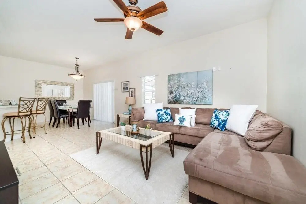 4563 Ada Lane, Kissimmee, Fl 34746 4 Bedroom Townhouse
