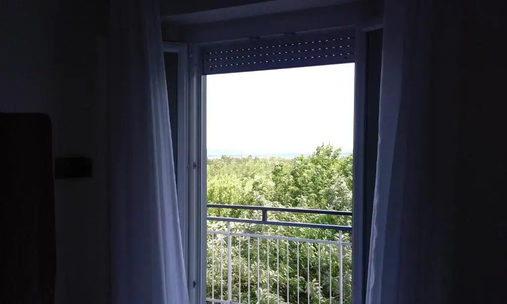 B&B - Meuble - Hotel " CORDIALE "