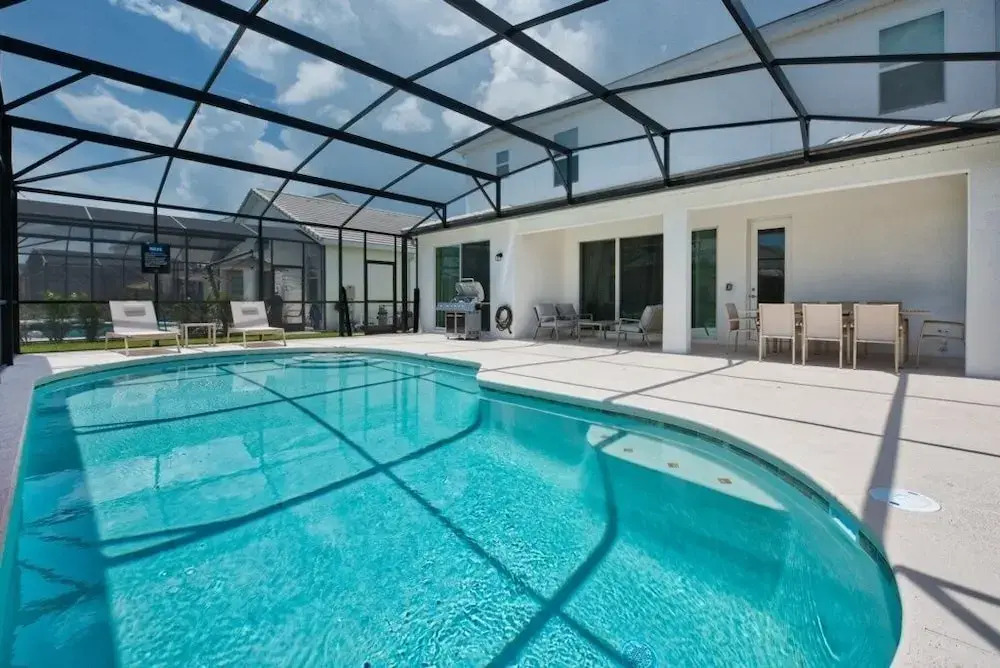 Clean Luxury! Brand New ! 5 Bedroom Home