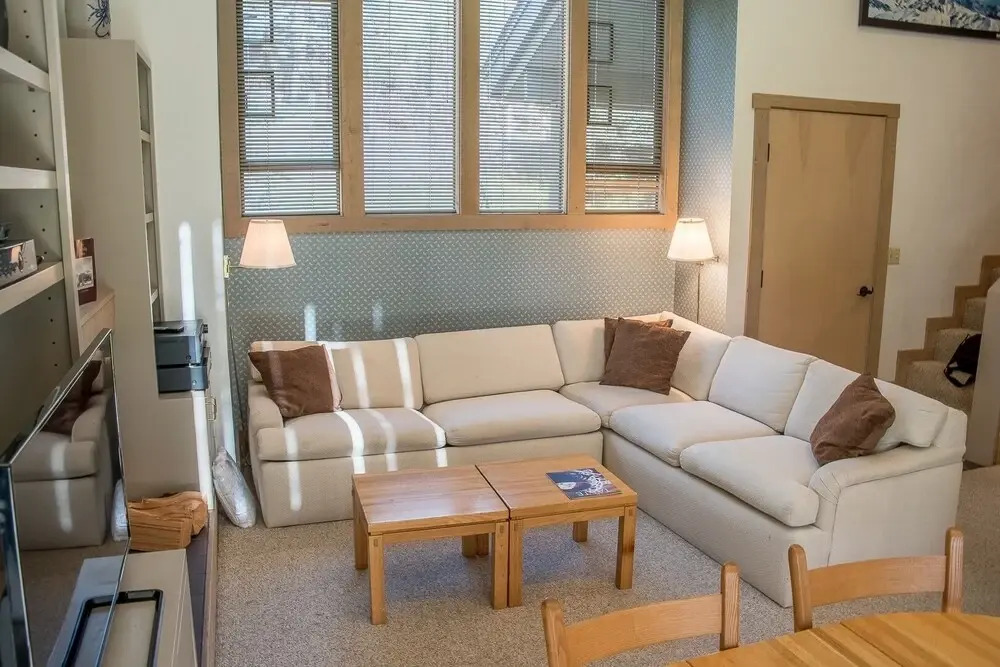 Greyhawk 26 - 2 Br Condo