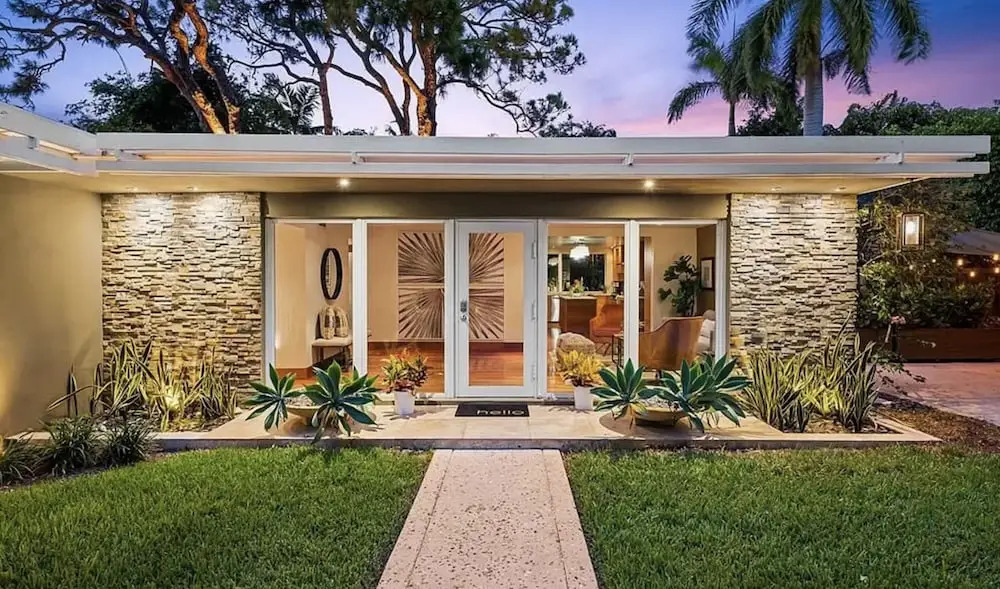 Wilton Manors Stunning Gated Oasis