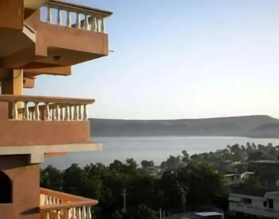 La Colline Hotel