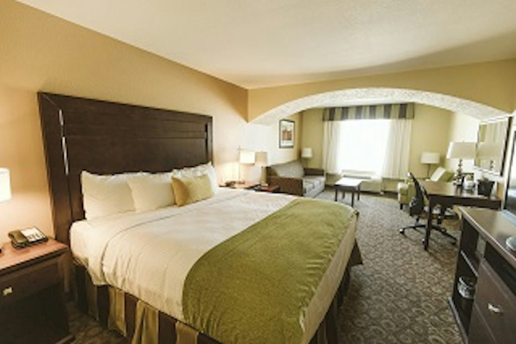 La Quinta Inn & Suites by Wyndham Minot