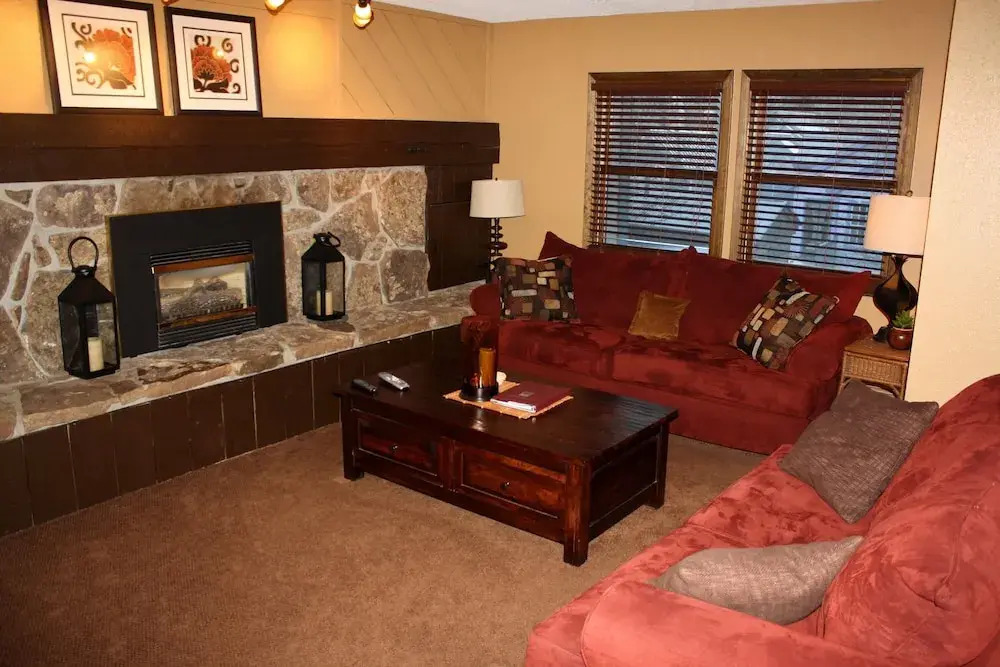 Longbranch 115 - 2 Bedroom Pool Access
