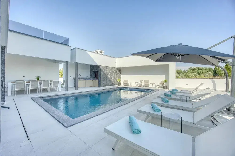Villa Elena ZadarVillas