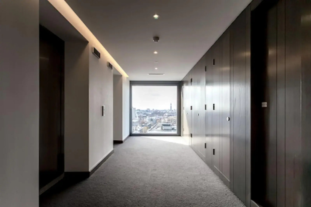 Premium One bedroom apartment City Road Basin