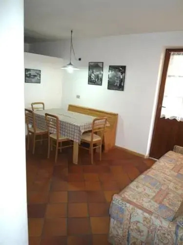 Villa Iris