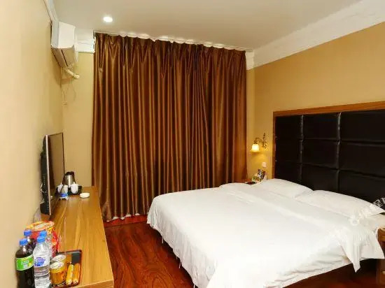 24K Holiday Hotel