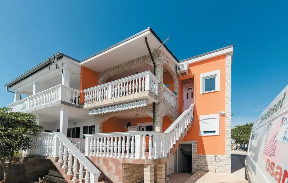 Stunning Apartment in Vir With 3 Bedrooms and Wifi