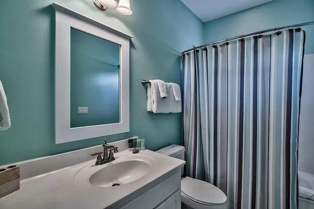 SHELL OF A GOOD TIME 3 Bedroom Holiday Home by Five Star Properties