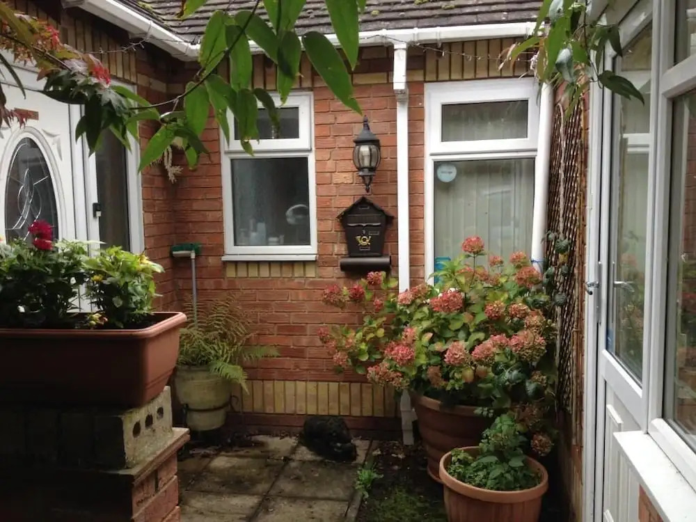 Charming 1 Bedroom Apartment and Double Sofabed in Milton Keynes
