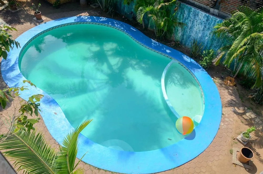 Alebrijes Surf House - Adults Only