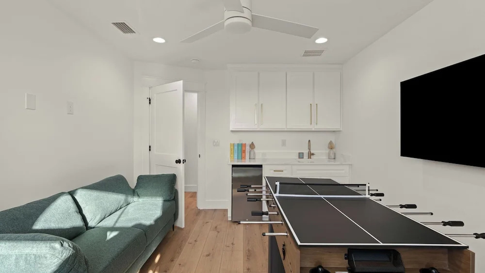 30A Southern Sugar by Avantstay Sleeps 26 Pool + Hot Tub + Game Room + Golf Cart + Bikes