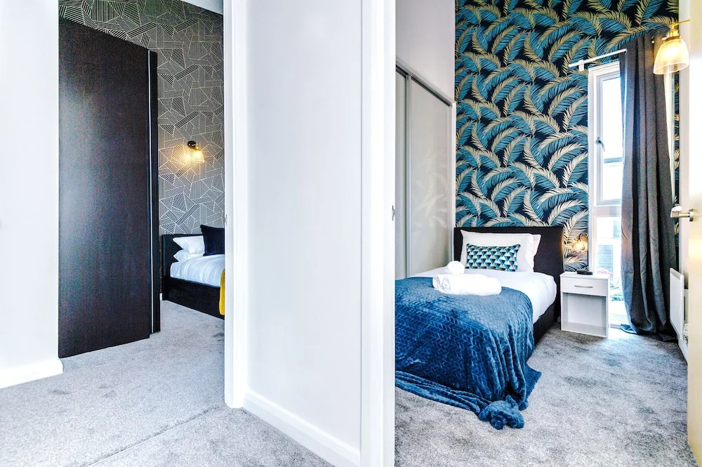 3 Bed House Manchester by MCR Dens