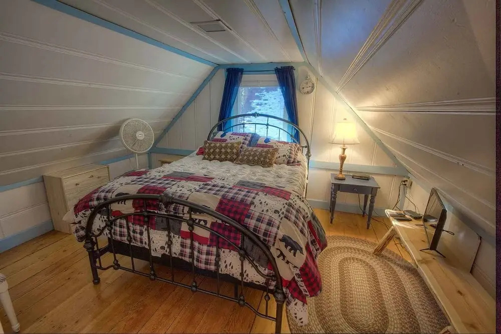 Queens Cottage