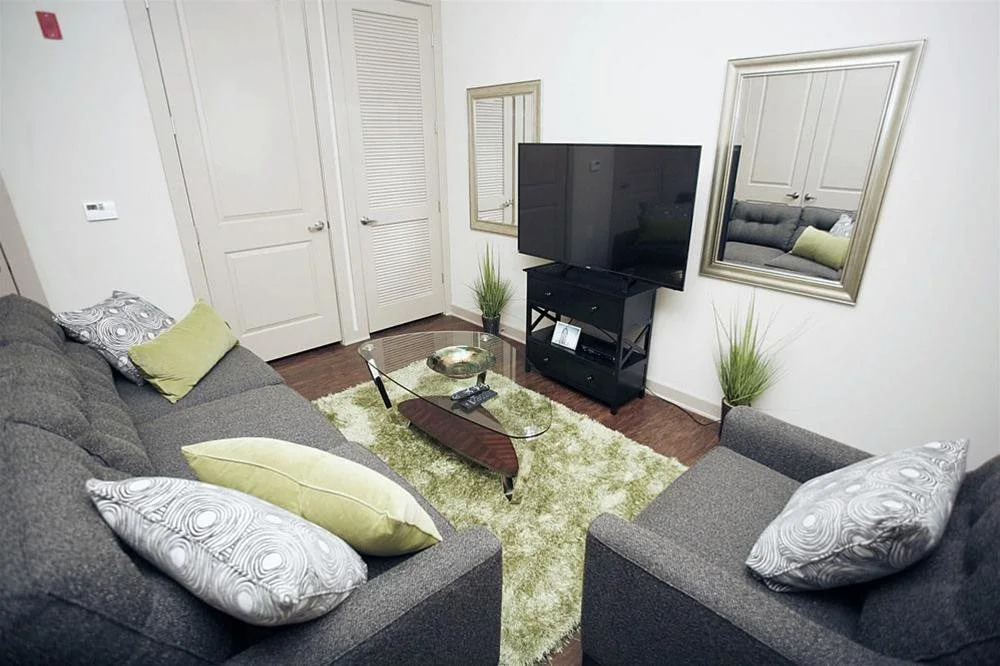 1505 Demonbreun By Sitsquare Suites