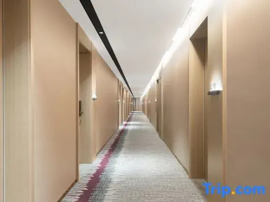 Lavande Hotel (Ceramic Art Avenue Taoxichuan/Jingdezhen Sculpture Porcelain Factory)