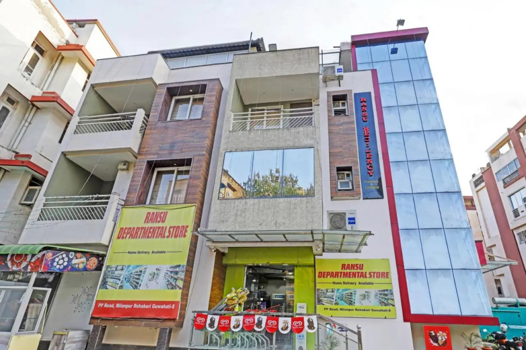 Itsy Hotels Ransu Residency