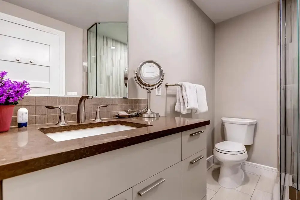 820 Park Ave #204 by Park City Lodging