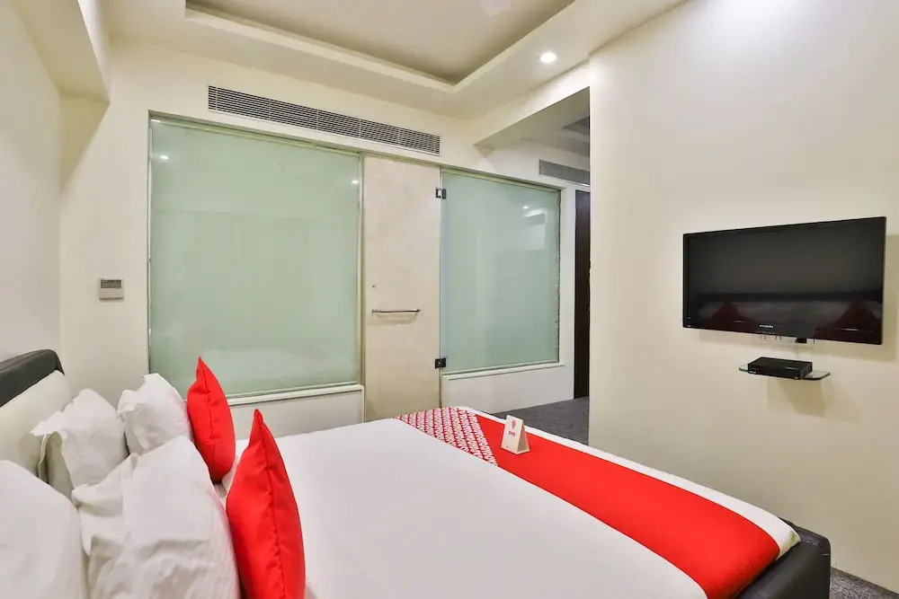 OYO 4320 Hotel Aum Regency
