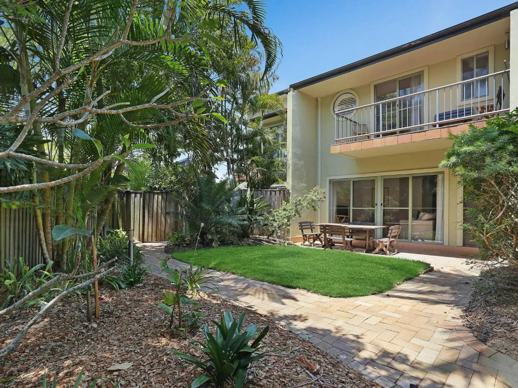 Byron Beachside 8