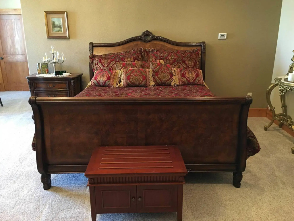 Attwood House Bed and Breakfast near Manhattan, KS