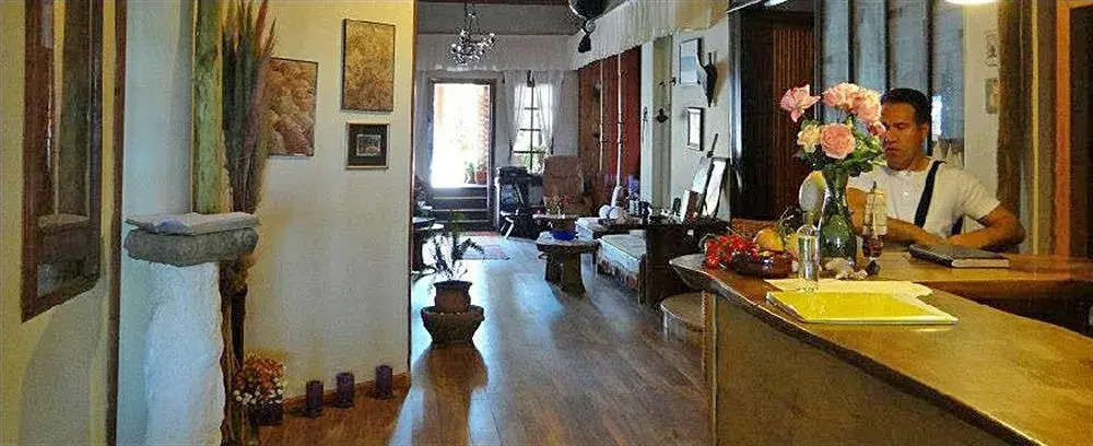 Kurfal Otel