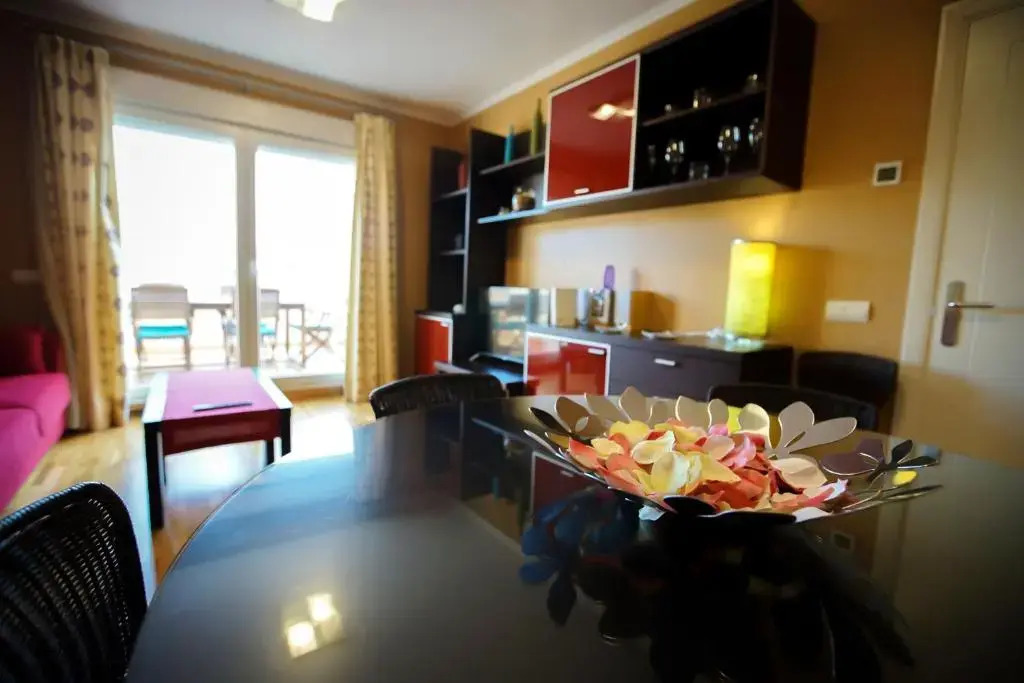 2 bedrooms appartement at Roquetas de Mar 10 m away from the beach with sea view shared pool and furnished terrace