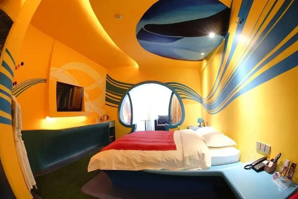 Dream Color Hotel