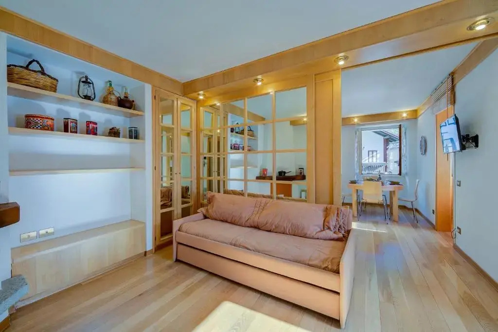 Monterosa Cozy Apartment 200m From Ski
