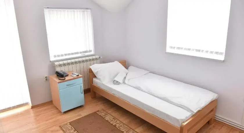 Hostel Mir